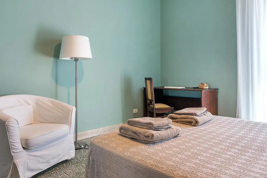 Alcala Living Apartments Katania